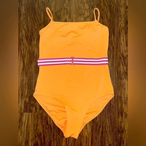 Roxy NWOT Retro One Piece Swimsuit with Belt. Size medium - Picture 4 of 6